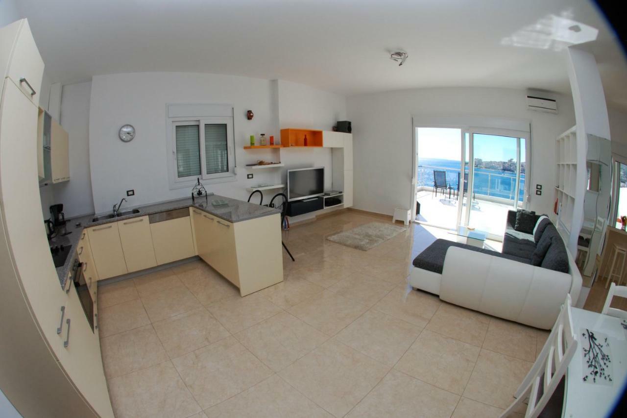 Appartement Azzura Flats à Saranda Extérieur photo